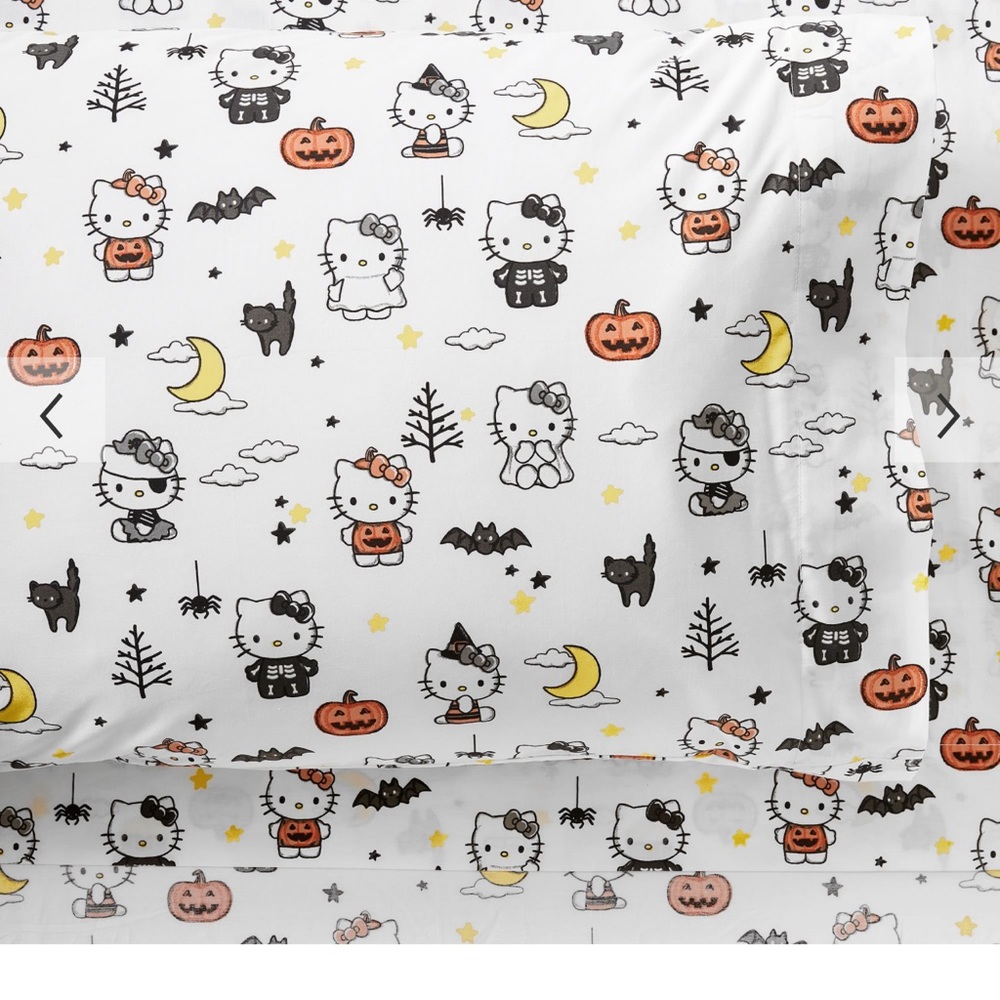 Hello kitty Halloween pottery barn bedding set
